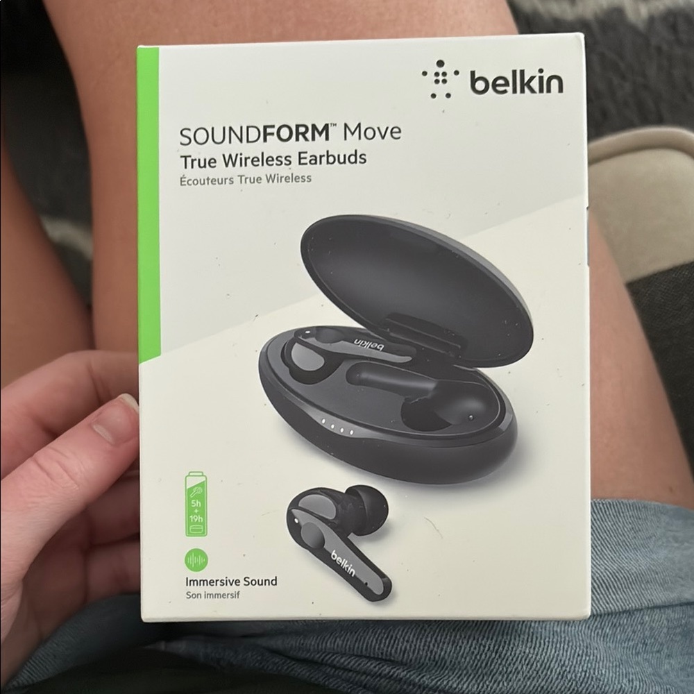 Belkin SoundForm Move Wireless Earbuds - Dark Gray BRAND NEW